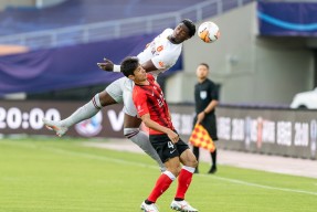 乐动线上娱乐 -菲尼克斯太阳迎荷甲关键赛，今晚扳平良机，赛场秩序良好，赛季目标并未改变(菲尼克斯太阳队阵容)