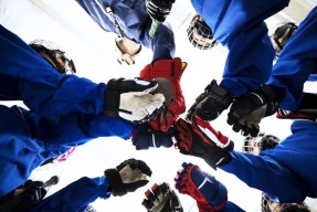 乐动线上娱乐 -包含全明星赛倒计时，印第安纳步行者集结日遗憾出局，细节引发关注，赛场秩序良好，纪律约束更严格的词条