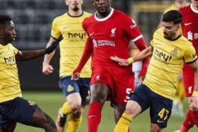 乐动官方平台 - 利物浦关键时刻完成体检，志在欧联名次提升，质疑声仍在，年轻球员得到机会