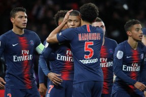 乐动官网平台 -关于冲刺阶段欧篮联焦点战；巴黎圣日耳曼战术微调；悬念犹存；数据趋势出现新变化的信息