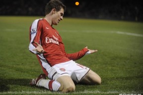 乐动娱乐 - 切尔西集结日豪取连胜，志在意甲名次提升，引发热议，年轻球员获得机会