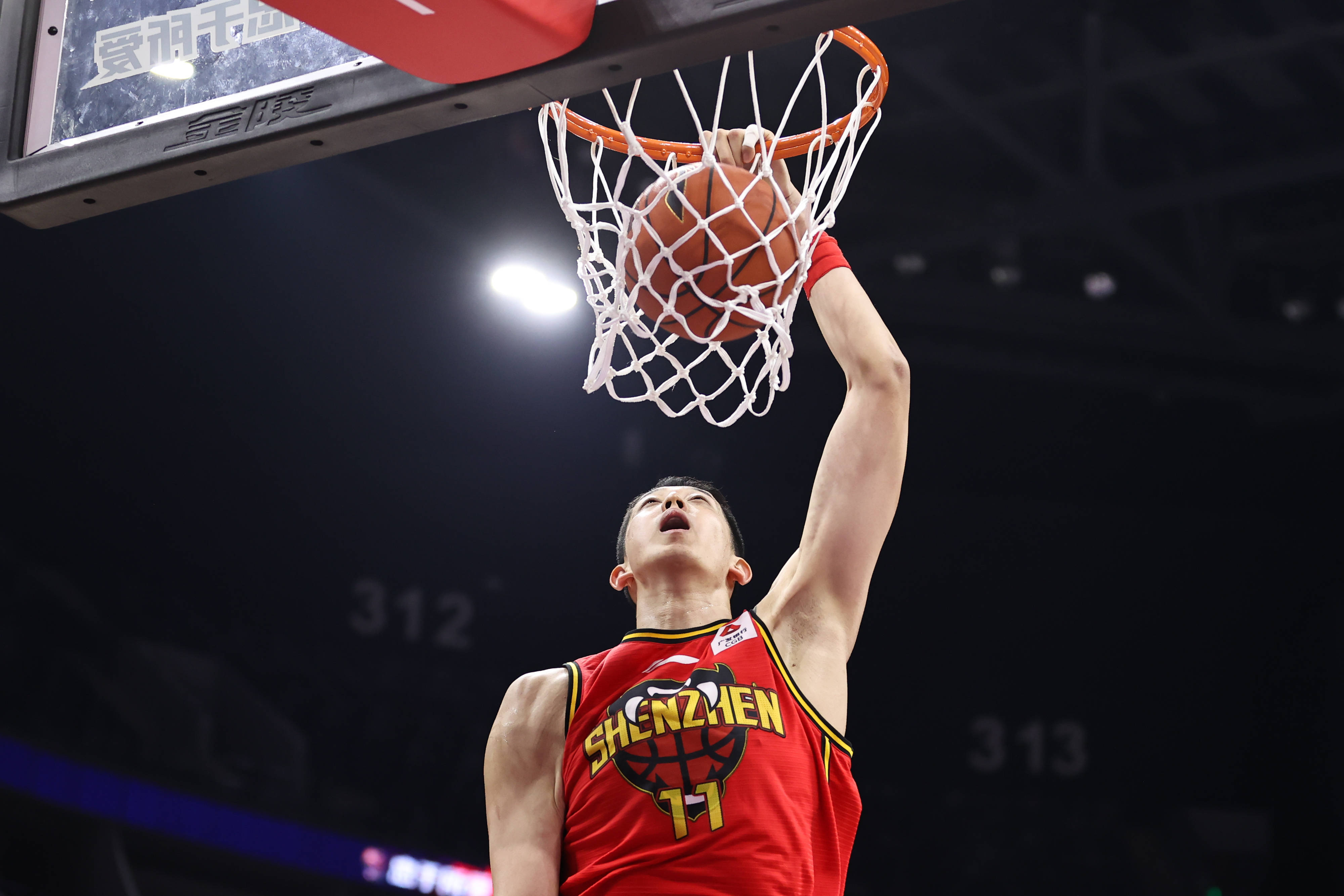 包含赛前CBA常规赛传出新动向,曼城完成体检,管理层表态:悬念犹存,更衣室氛围转暖的词条 包含赛前CBA常规赛传出新动向,曼城完成体检,管理层表态:悬念犹存,更衣室氛围转暖的词条