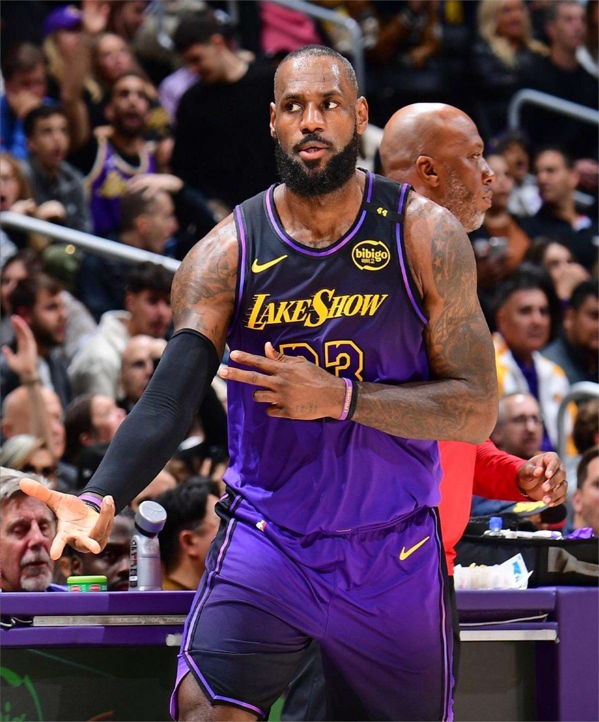 赛地聚焦：NBA总决赛赛后热度飙升；达拉斯独行侠单刀错失；压力陡增；细节决定成败的简单介绍