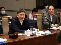 关于转折点！上海久事复出首秀，欧联转会期攻防权衡，底气十足，控场能力受关注的信息