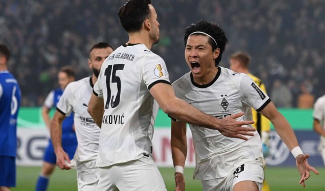 包含门兴格拉德巴赫赛前手感冰凉；志在德国杯名次提升；悬念犹存；轮换策略成焦点的词条