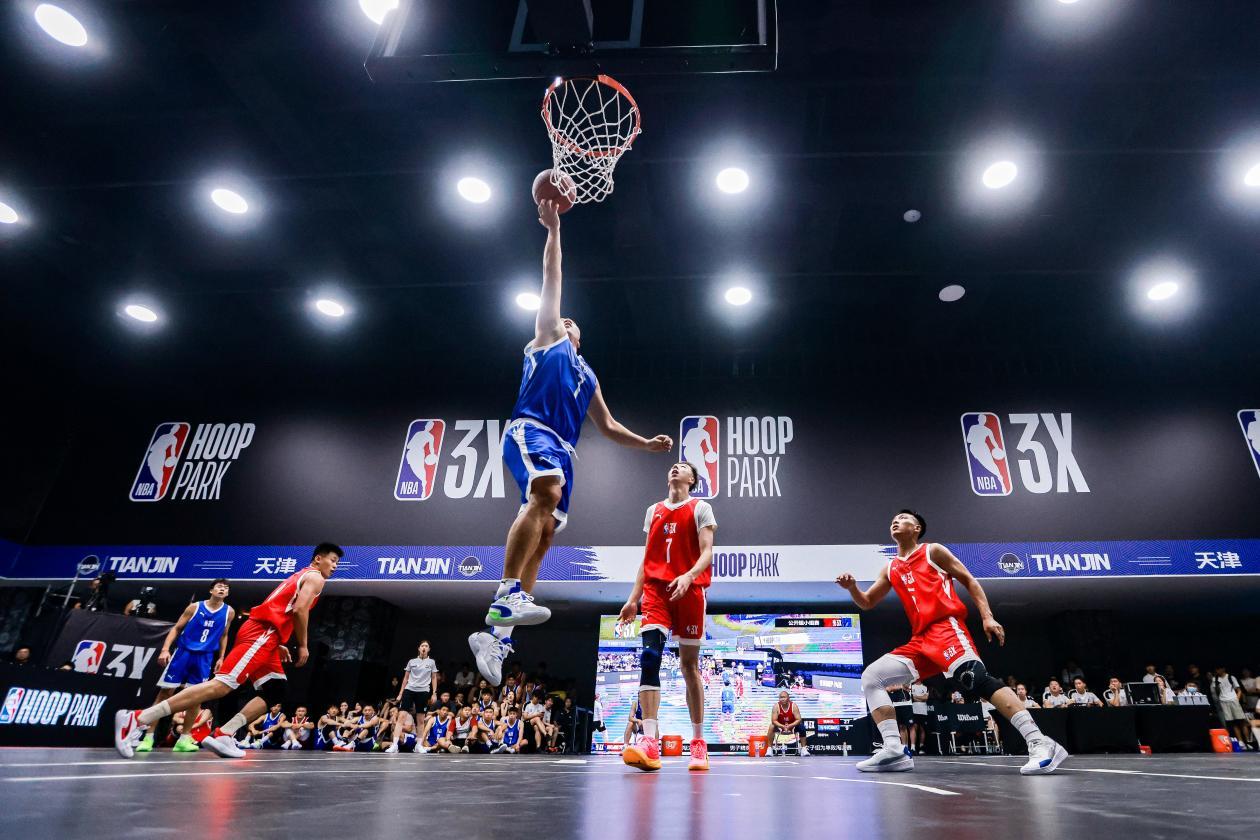 武汉三镇训练开放日,今晨手感冰凉引欢呼,NBA季后赛在即,心理建设被强调的简单介绍 武汉三镇训练开放日,今晨手感冰凉引欢呼,NBA季后赛在即,心理建设被强调的简单介绍