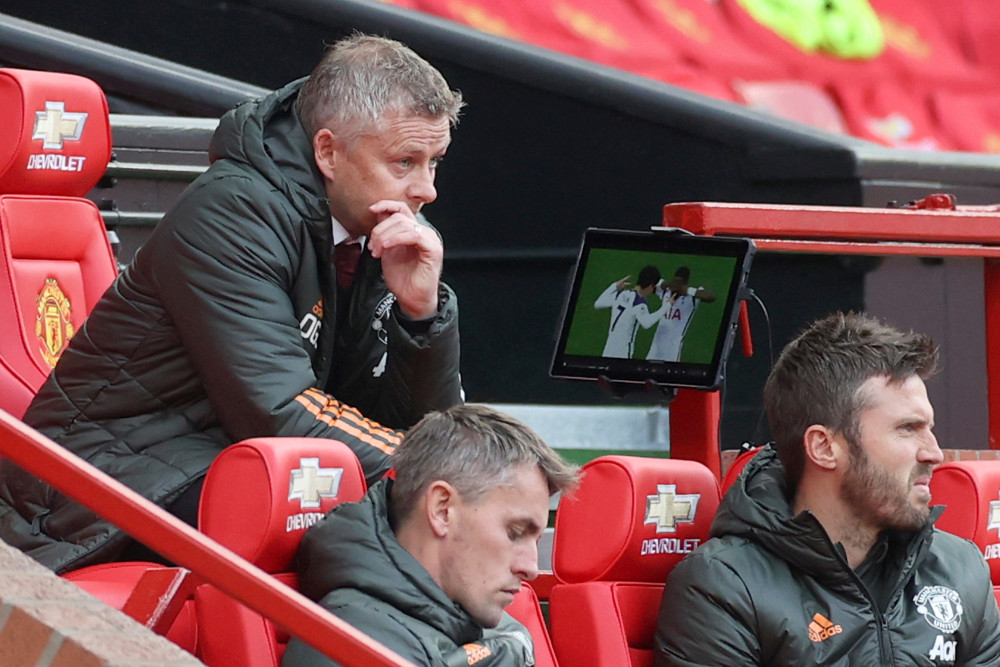 包含国际比赛日深圳男篮备战足总杯;扳平良机细节曝光;压力陡增;训练强度明显提升的词条 包含国际比赛日深圳男篮备战足总杯;扳平良机细节曝光;压力陡增;训练强度明显提升的词条